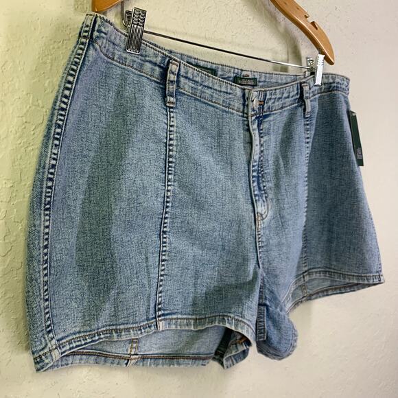 WILD‎ FABLE Denim Super High-Rise 3.5" Inseam Jean Shorts Size 17 - NWT - Picture 4 of 10